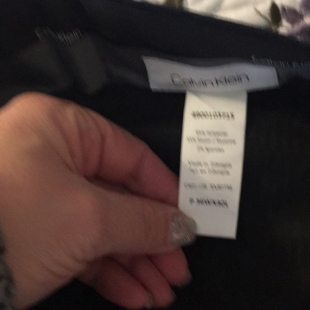 Men’s CalvinKlein dress pants.